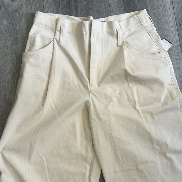 Zara Womans Light Tan Crean Wife Leg Jeans - Picture 5 of 8